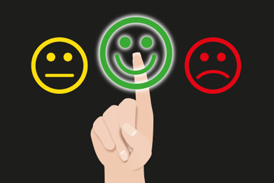 Black screen with 3 face icons in yellow (apathetic), red (sad) and green (happy)